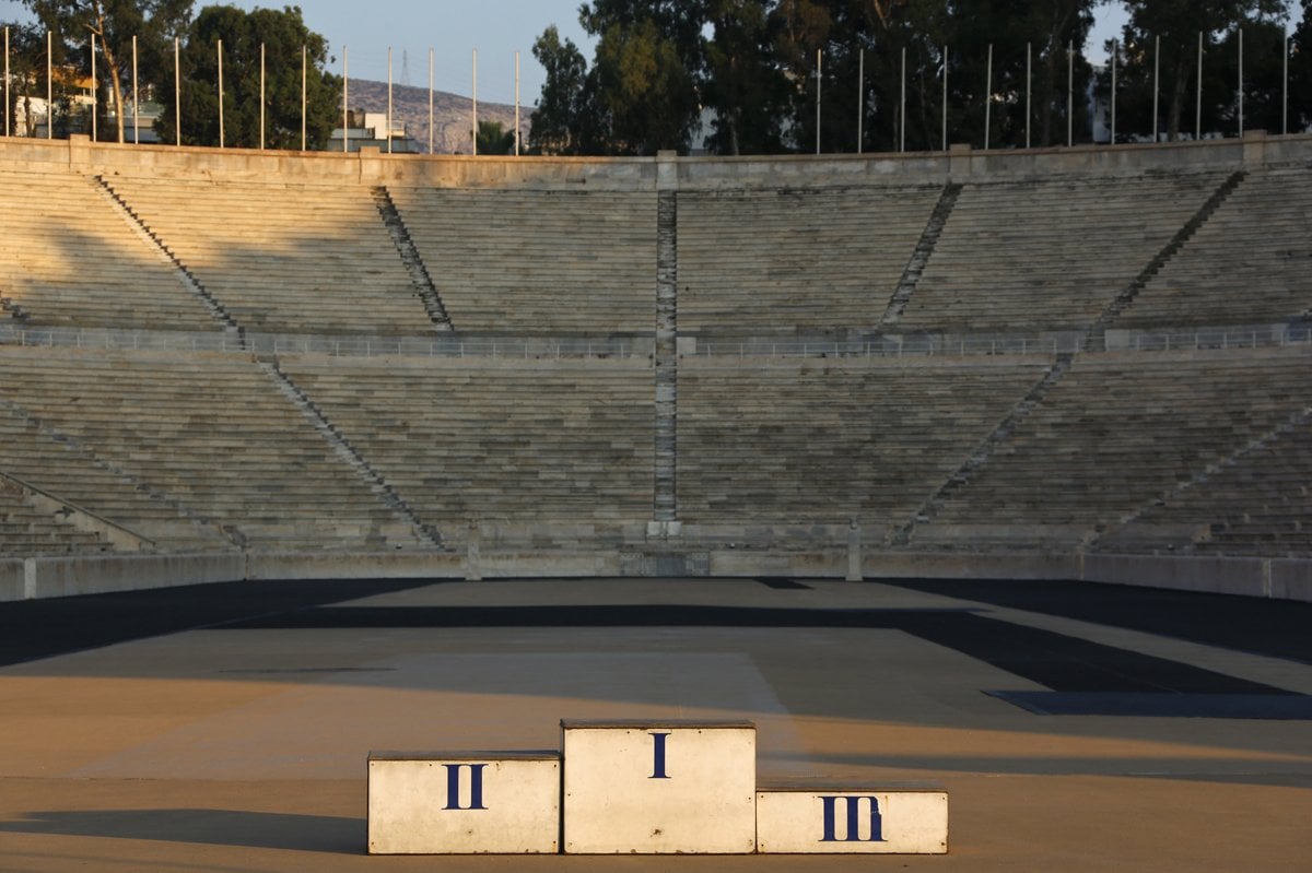 http://cdn3.lavozdelmuro.net/wp-content/uploads/2015/09/instalaciones-olimpicas-abandonadas-54.jpg